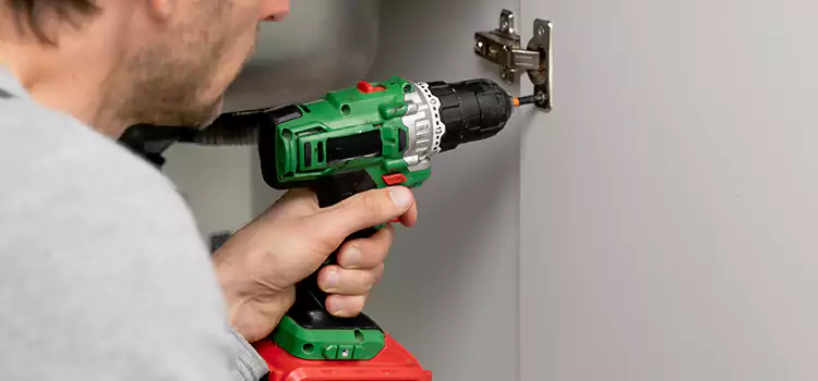 Commercial Door Hinge Repair Davie