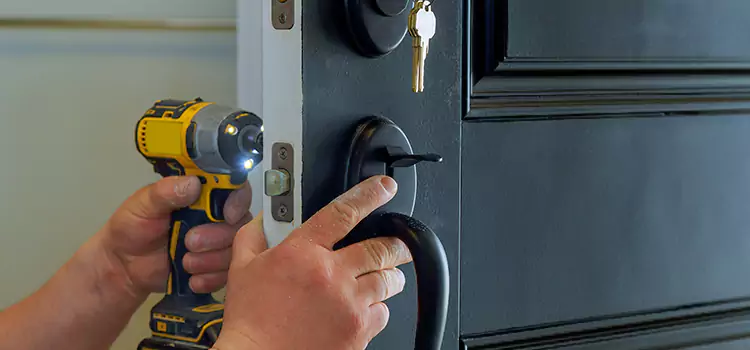 Commercial Door Lock Installation Davie